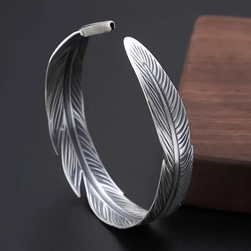 Silver Retro Men’s Cool Creative Feather Bangle